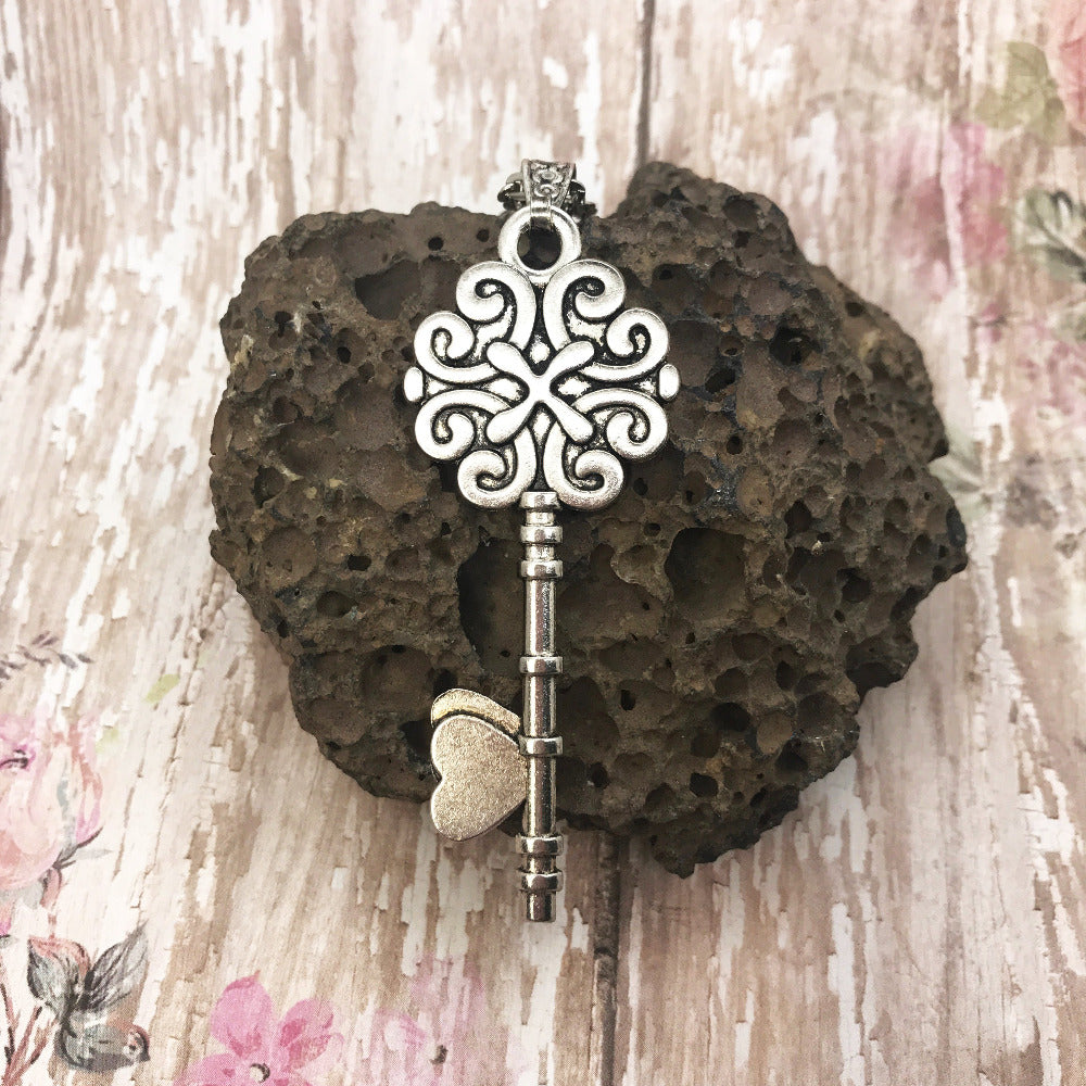 Vintage sales key pendant